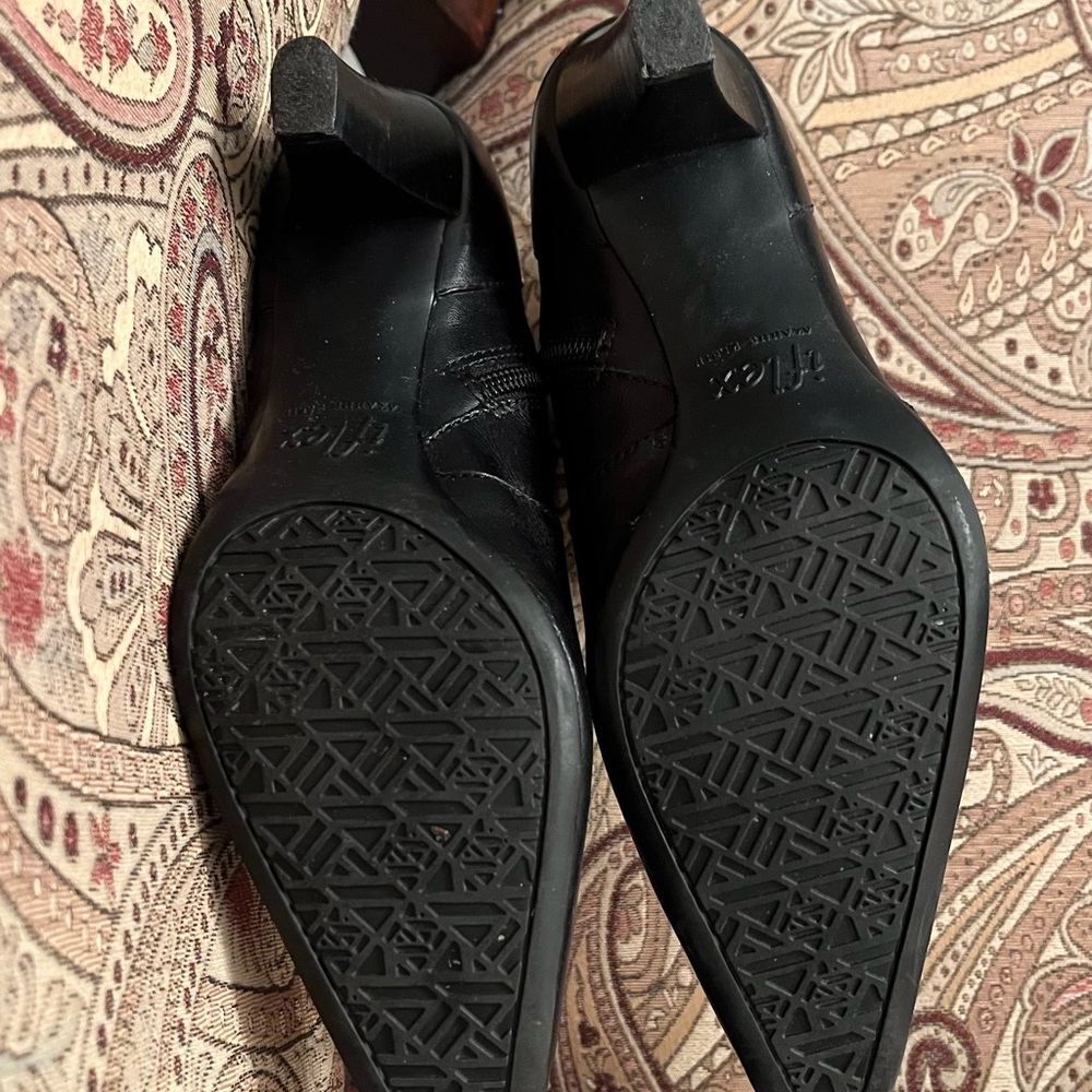 Anne Klein Vintage iflex boots - Picture 5 of 9